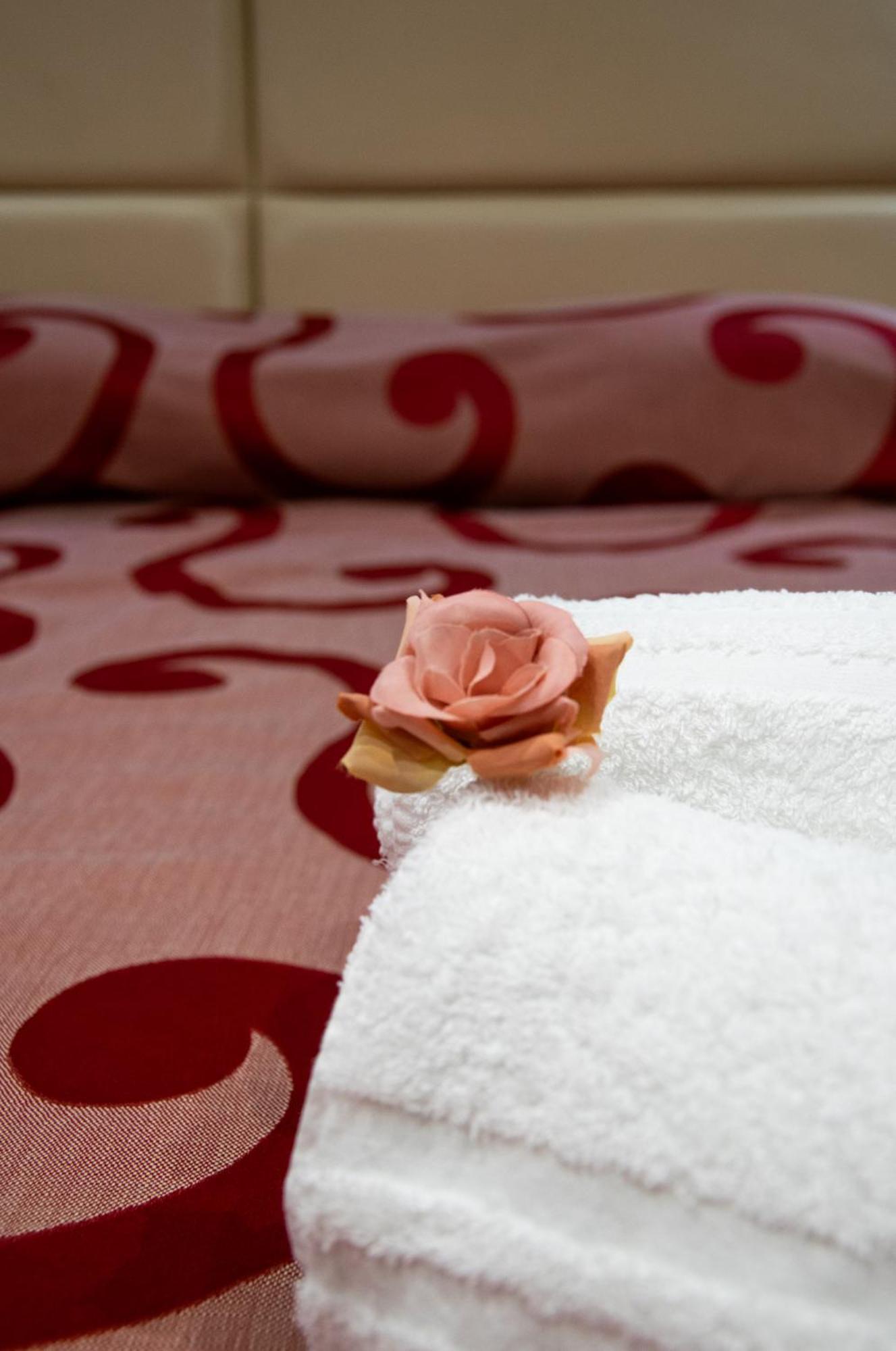 Mbs Marconi Bridge Suites Guest House Рим Экстерьер фото